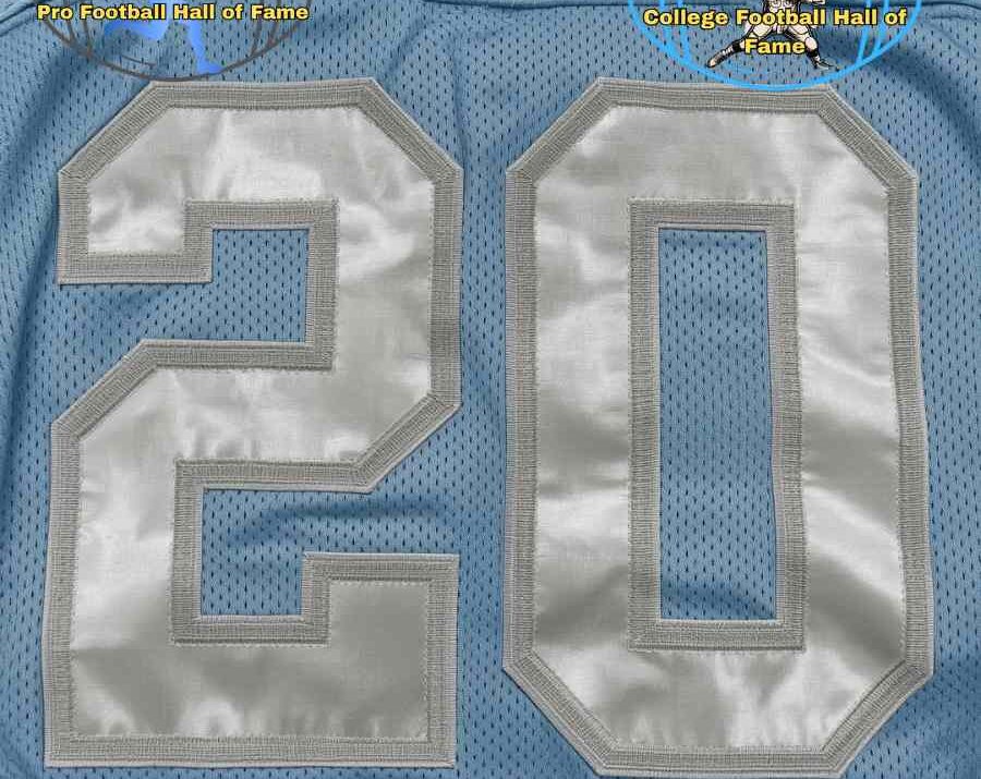 The Outstanding Football Career of Barry Sanders